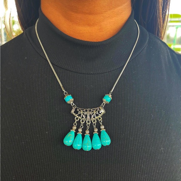 The Turquoise Tassel Necklace - Picture 1 of 2